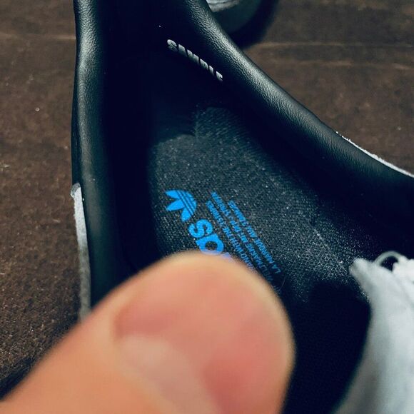 Rare Sample Tag Adidas Handball Spezial Grey Black Blue 9 US 8.5 UK 42 2/3 EU - Picture 8 of 10